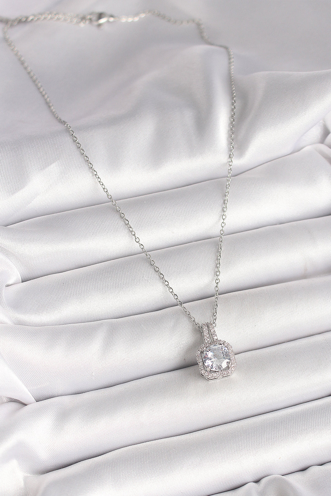 EBJ 316L Stainless Steel Silver Color Chain Square Model Women's Necklace with Zircon Stone - Amarante