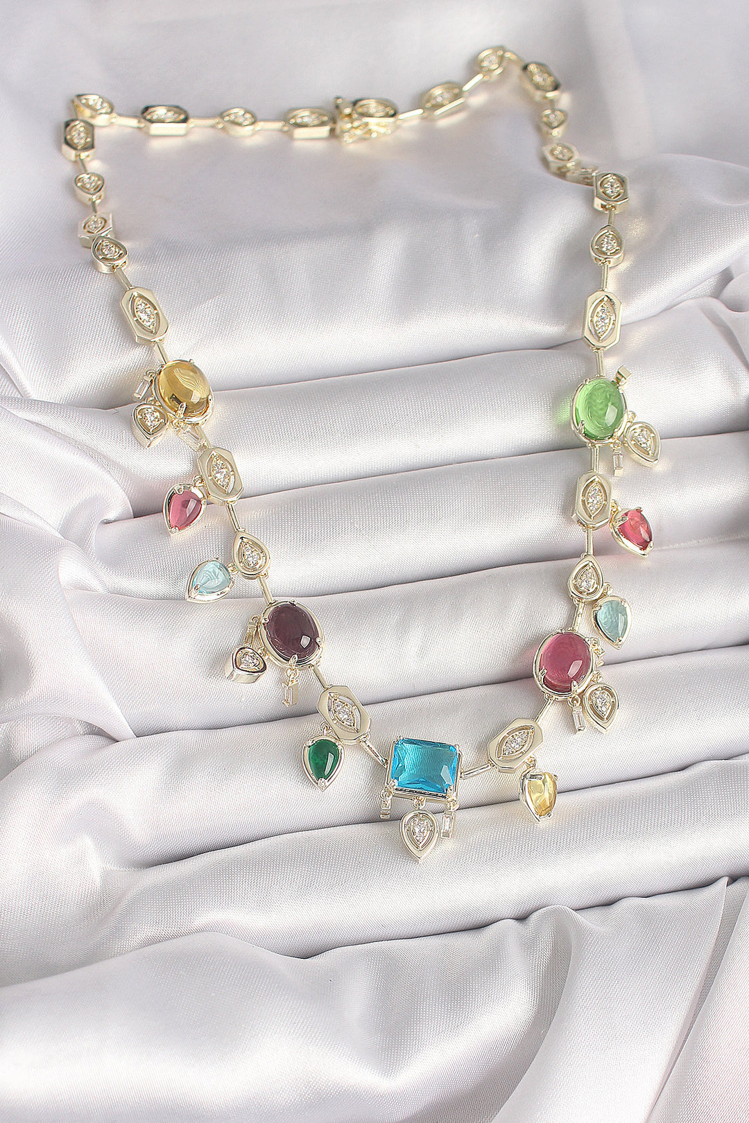 EBJ Gold Color Rice Zircon Stone VIP Series Women's Necklace - Manteca