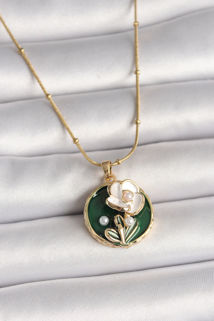EBJ 316L Steel Gold Color White Flower Embroidered Pearl Detailed Green Portrait Model Women's Necklace - Lynchburg