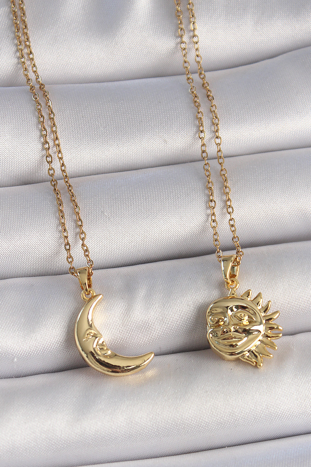 EBJ 316L Steel Gold Color Sun Moon Friendship Women's Necklace - Kaarst