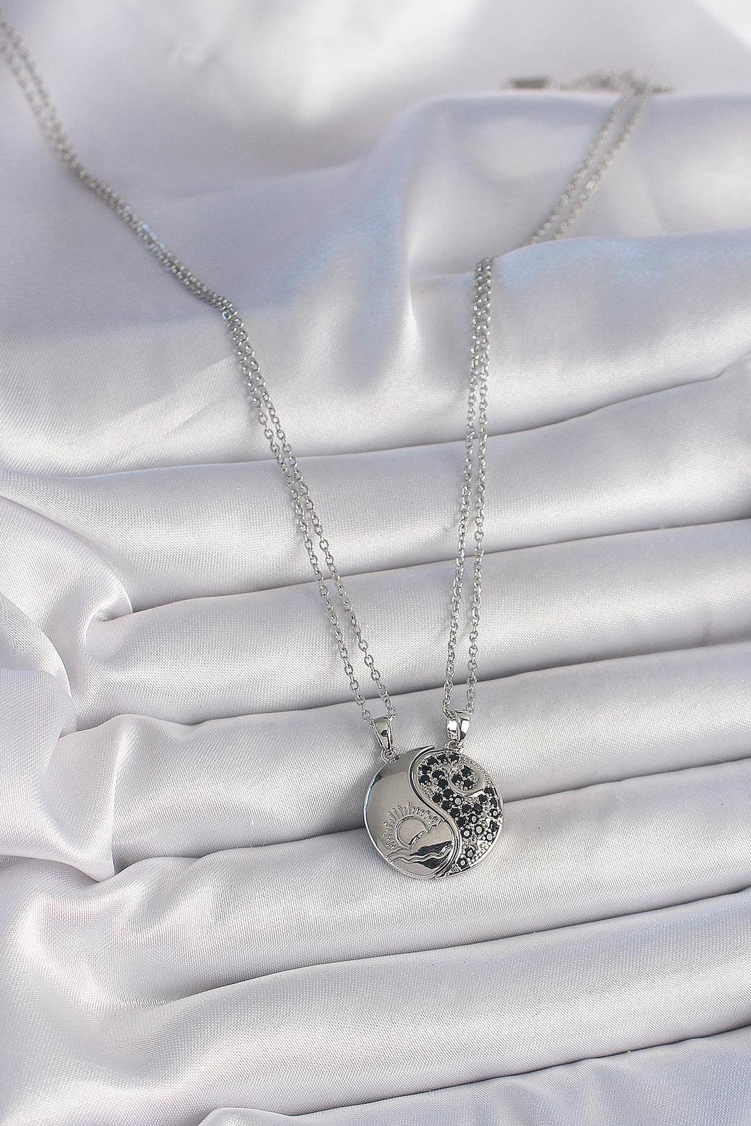 EBJ 316L Stainless Steel Silver Color Chain with Zircon Stone Ying Yang Model Sunset Embroidered Friendship Women's Necklace - Streamwood