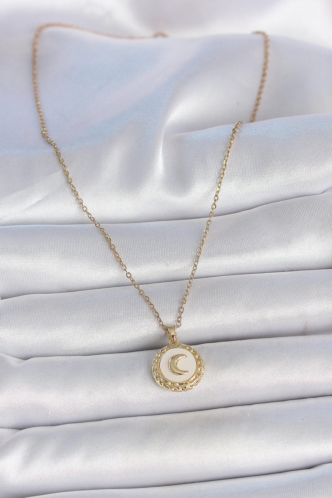 EBJ 316L Steel Gold Color Chain White Enamel Crescent Embroidered Medal Model Women's Necklace - Bietigheim-Bissingen
