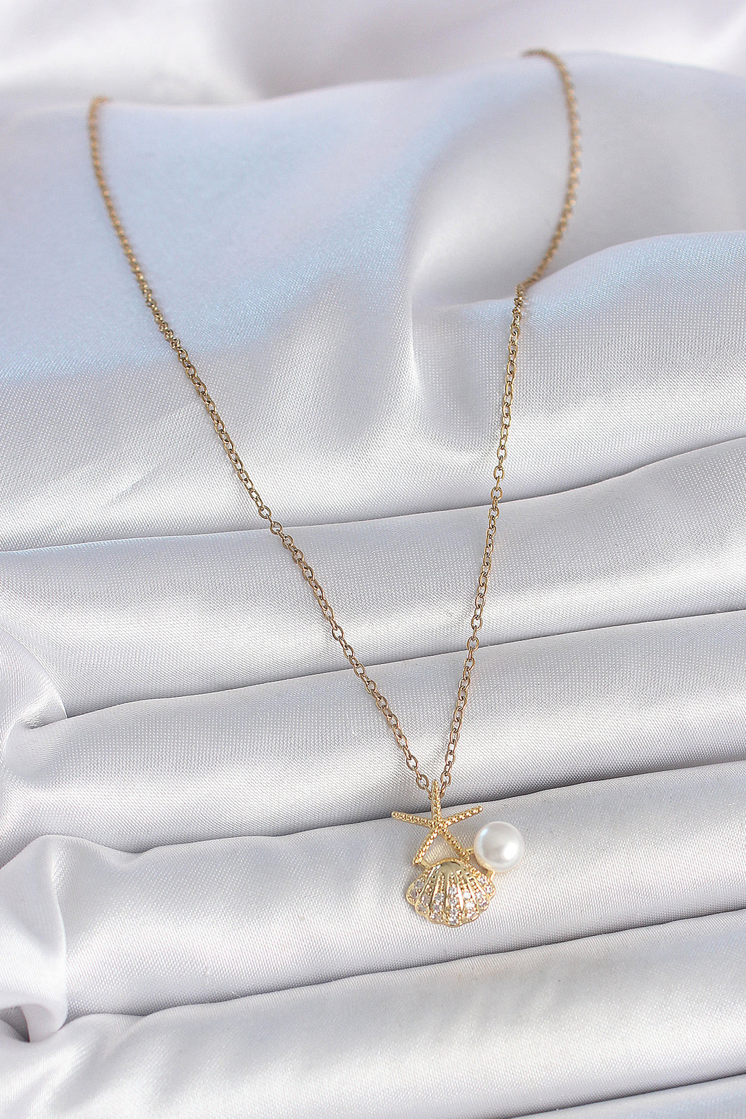 EBJ 316L Steel Gold Color Chain with Zircon Stone Sea Shell Model Pearl Detail Women's Necklace - Tallaght