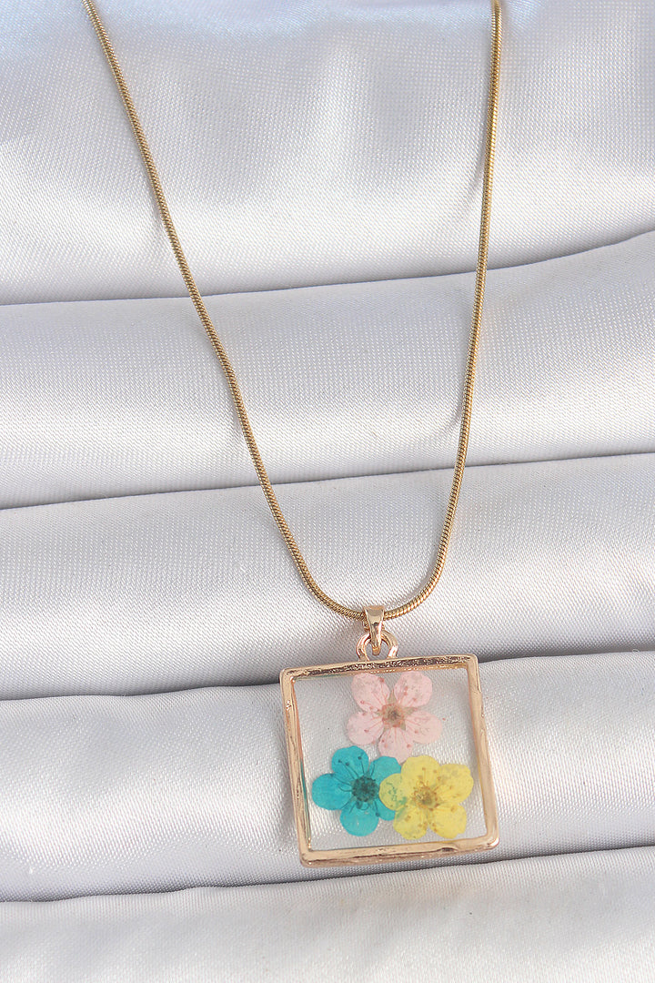 EBJ 316L Stainless Steel Gold Color Chain Square Epoxy Colorful Flower Pattern Women's Necklace - Beverwijk