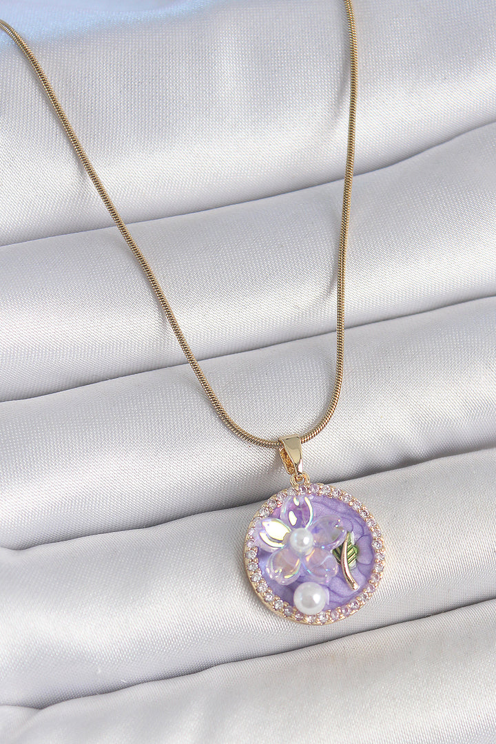 EBJ 316L Steel Gold Color Chain with Zircon Stone Purple Enamel Flower Embroidered Pearl Detail Portrait Model Women's Necklace - Rosenheim