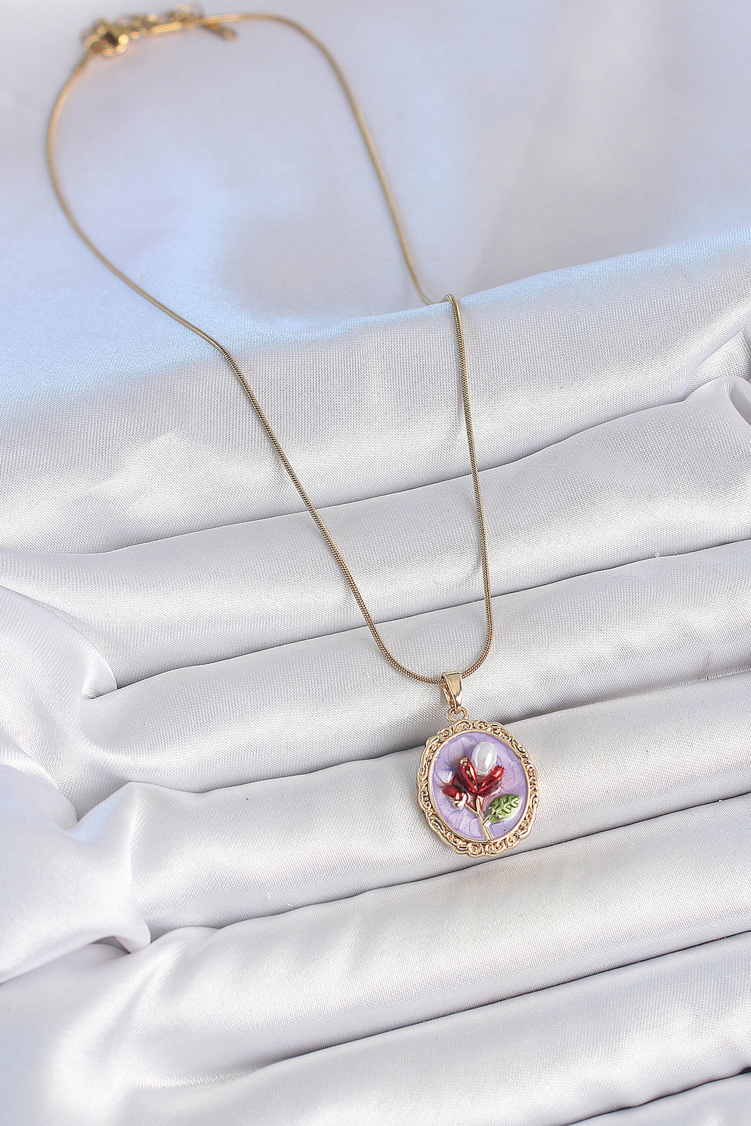 EBJ 316L Steel Gold Color Chain Purple Beaded Flower Embroidered Portrait Model Women's Necklace - Trapani