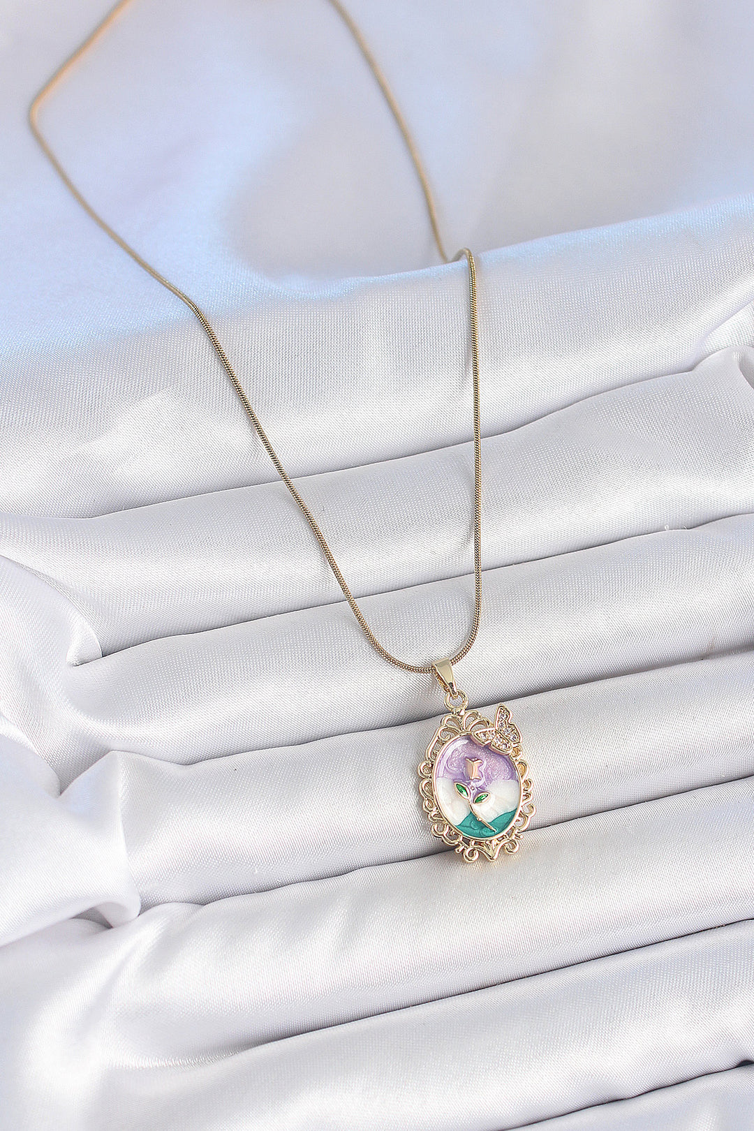EBJ 316L Steel Gold Color Chain Mixed Color Enamel Flower Embroidered Zircon Stone Detailed Portrait Model Women's Necklace - Milford city