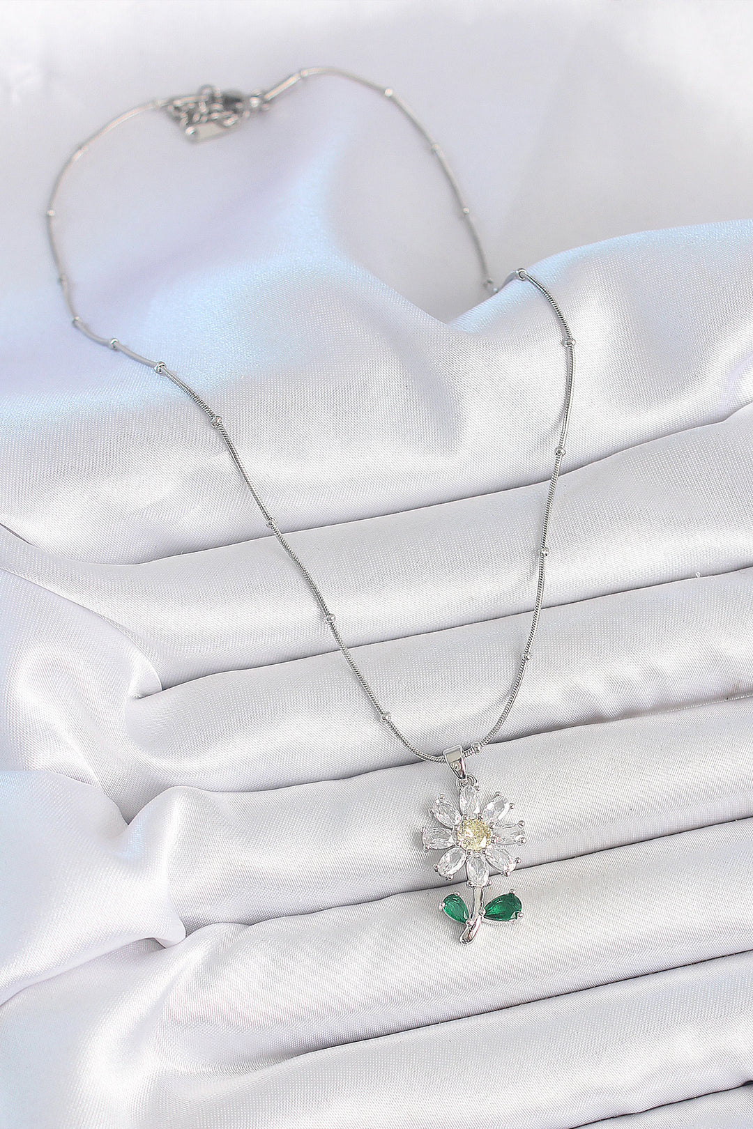 EBJ 316L Stainless Steel Silver Color Minimal Bead Chain with Zircon Stone Daisy Model Women's Necklace - Zürich