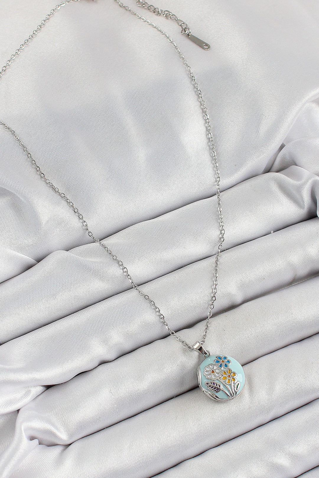 EBJ 316L Stainless Steel Chain Openable Artistic Vintage Flower Model Silver Color Women's Necklace - Perth
