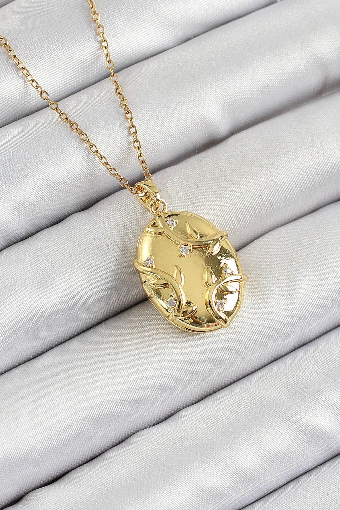 EBJ 316L Stainless Steel Chain Openable Ivy Model Necklace with Zircon Stone Gold Color Women's Necklace - Burnsville