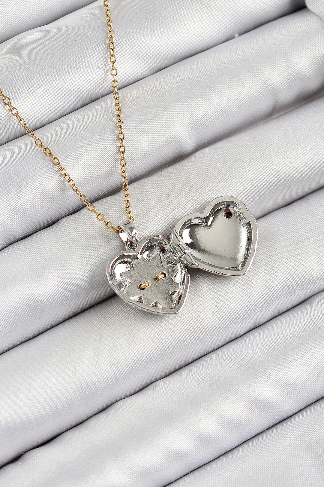 EBJ 316L Stainless Steel Chain Adjustable North Star Heart Model with Zircon Stone Gold and Silver Color Women's Necklace - Champigny-sur-Marne
