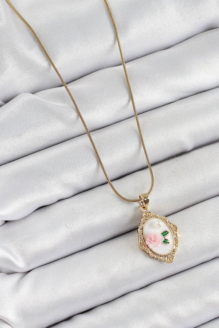 EBJ 316L Steel Chain White Artistic Portrait Pearl Detailed Rose Figured Model Gold Color Women's Necklace - Scottsdale
