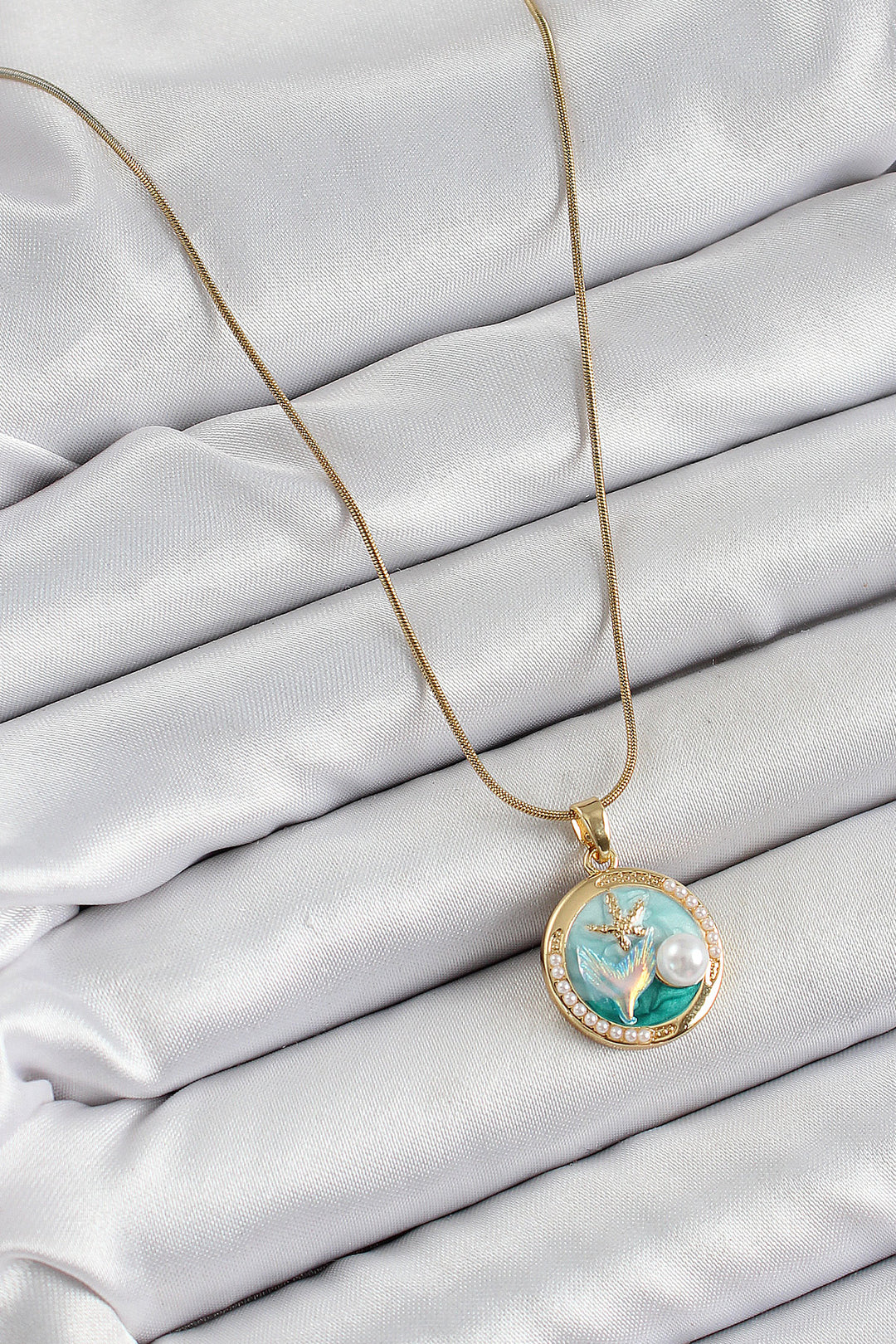 EBJ 316L Steel Chain Turquoise Enamel Artistic Portrait Pearl Detailed Starfish Model Gold Color Women's Necklace - Tala