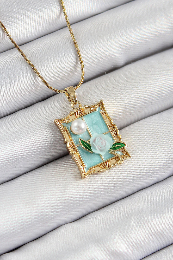 EBJ 316L Steel Chain Turquoise Artistic Portrait Pearl Detailed Rose Figure Model Gold Color Women's Necklace - Alhambra