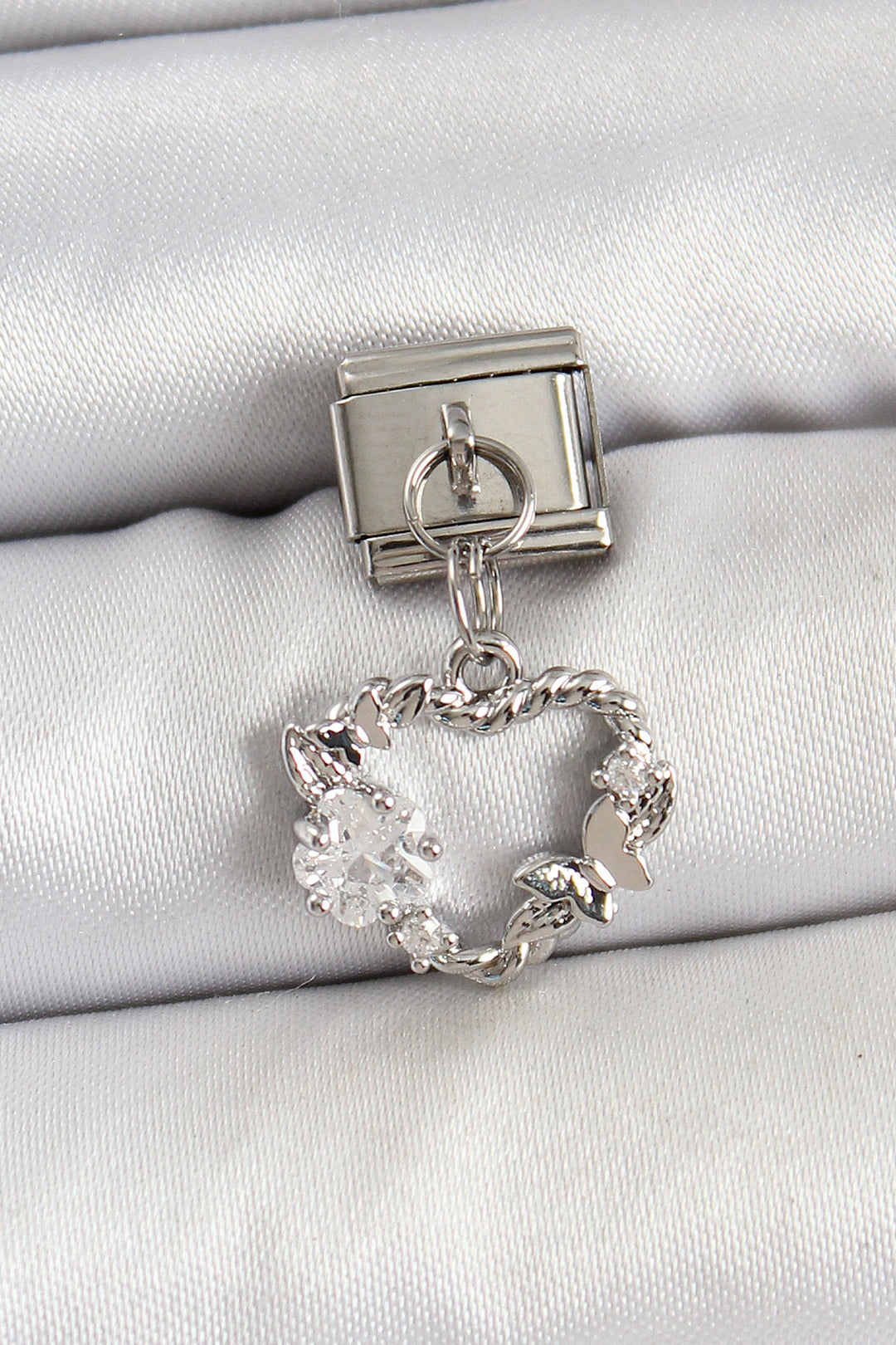EBJ 316L Stainless Steel Dangling Heart Model Silver Color Nomination Charm with Zircon Stone - Stains