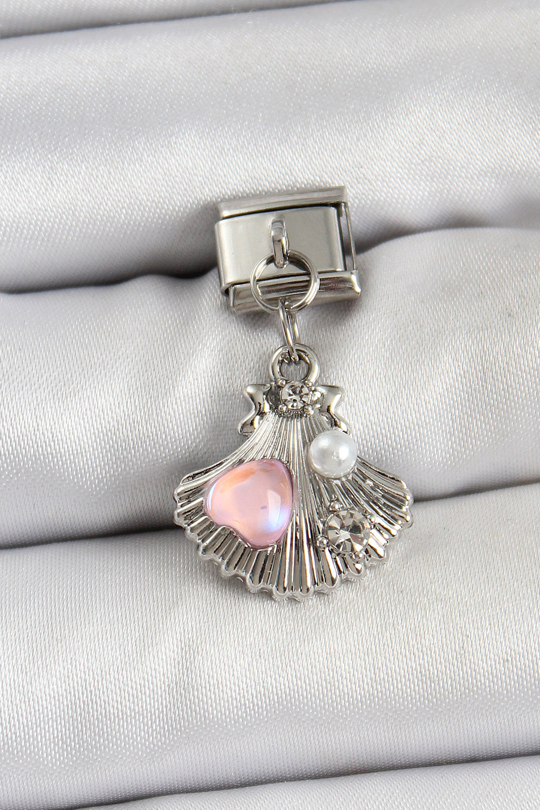 EBJ 316L Stainless Steel Dangling Pearl Detailed Oyster Model Silver Color Nomination Charm - Revere