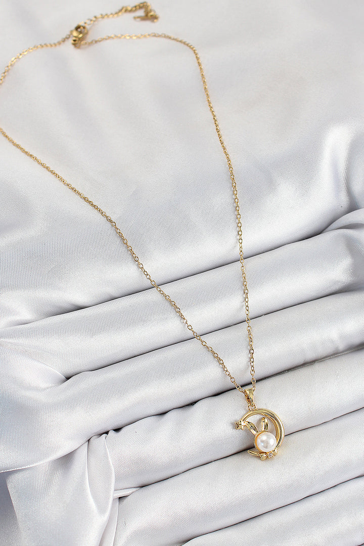 EBJ 316L Stainless Steel Pearl Detailed Crescent Rabbit Model Gold Color Women's Necklace - Lelystad