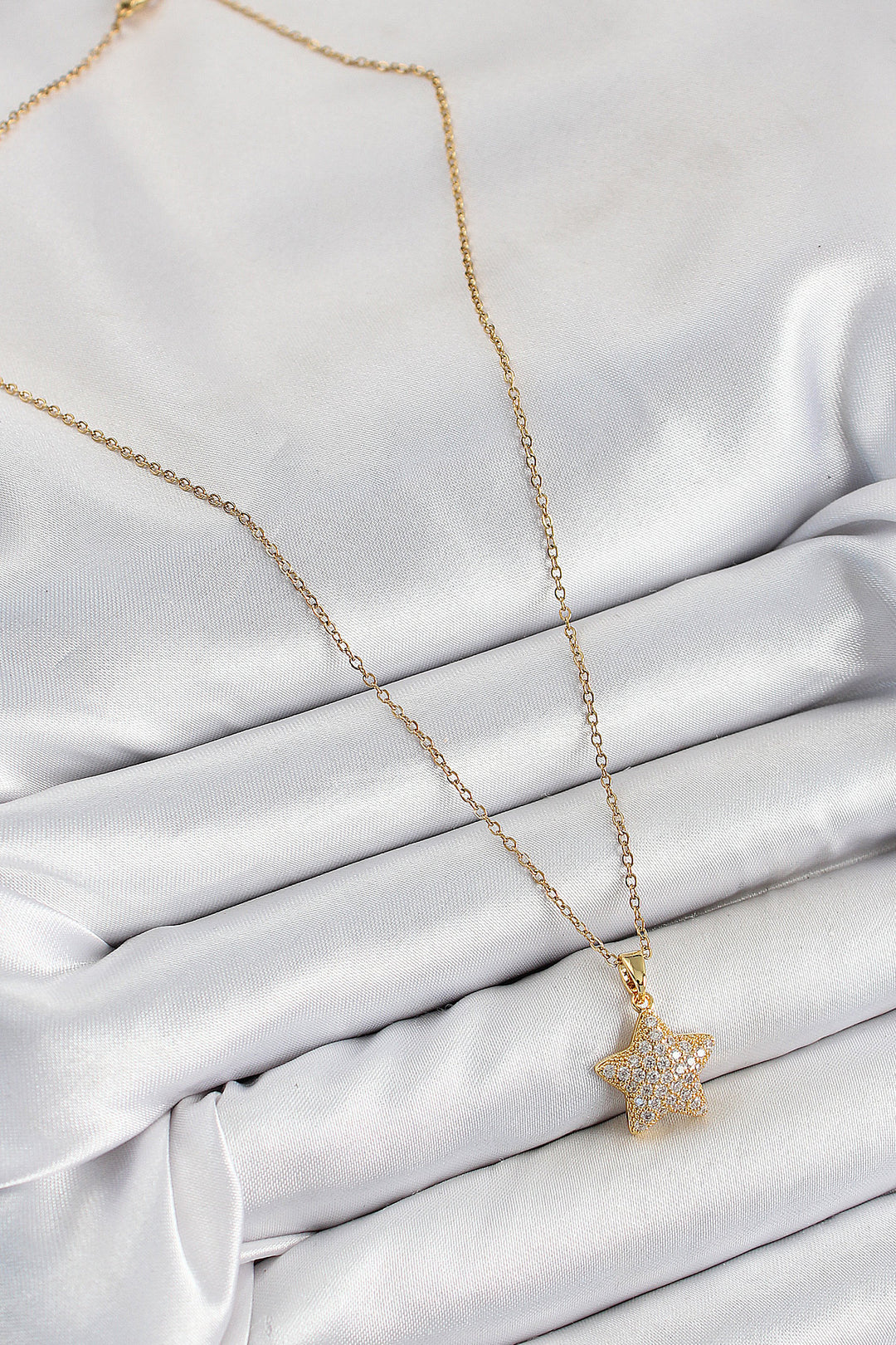 EBJ 316L Stainless Steel Star Model Necklace with Zircon Stone in Gold Color for Women - Villefranche-sur-Saône