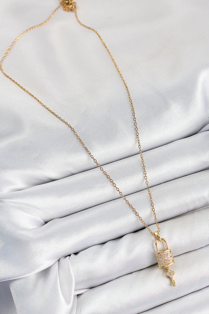 EBJ 316L Stainless Steel Zircon Stone Lock and Key Pendant Model Gold Color Women's Necklace - Wichita Falls