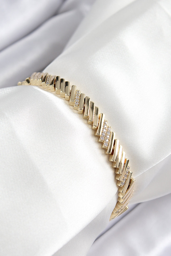 EBJ Xuping Brass Zircon Stone Inclined Block Model Gold Color Women's Bracelet - Moore