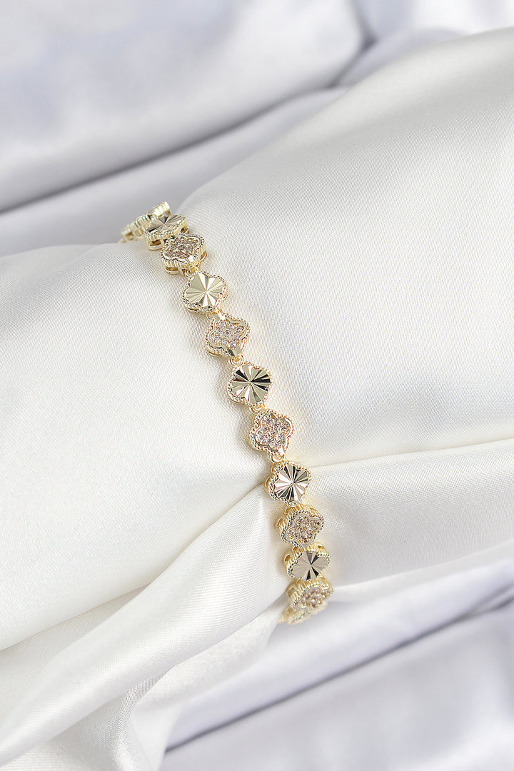 EBJ Rice Zircon Stone Sequined Clover Model Gold Color Women's Bracelet - Darmstadt