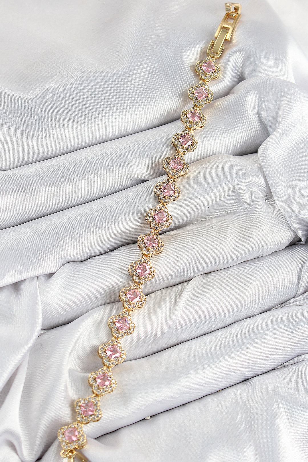 EBJ Rice Zircon Stone Pink Clover Baguette Model Gold Color VIP Series Women's Bracelet - Montijo