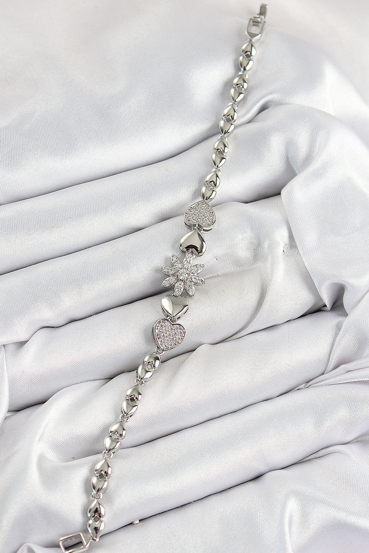 EBJ Rice Zircon Stone Detailed Heart Flower Model Silver Color Women's Bracelet - Oranienburg