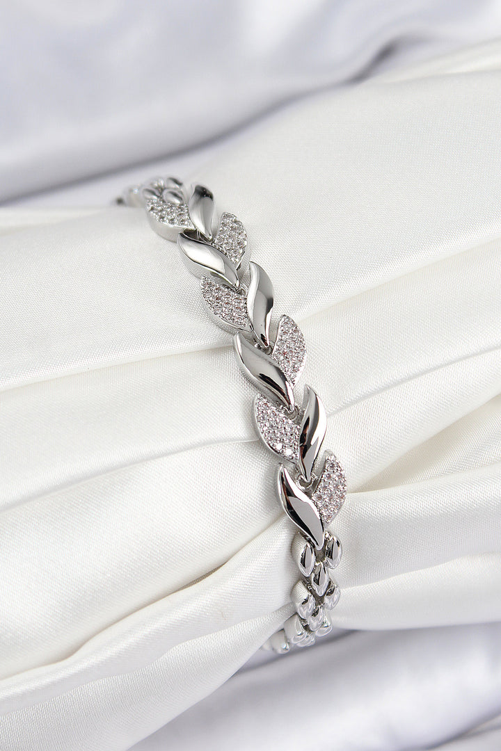 EBJ Silver Color Women's Bracelet with Rice Zircon Stone Fish Tail Design - Moline