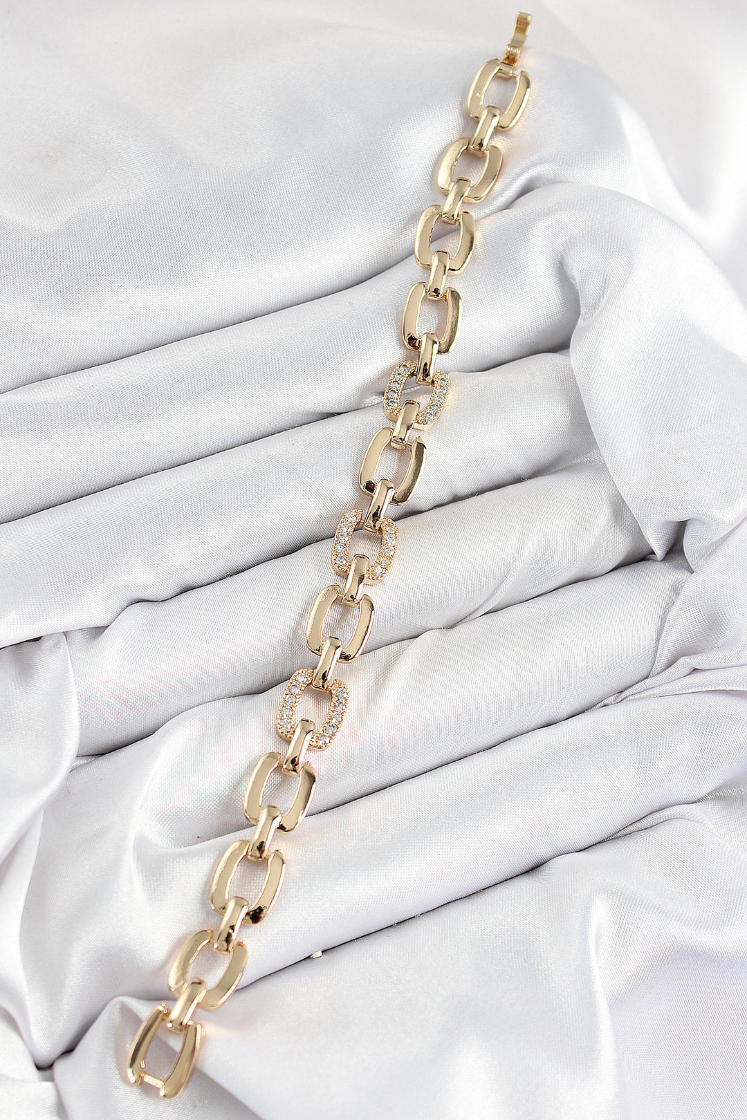 EBJ Rice Zircon Stone Chunky Chain Model Gold Color Women's Bracelet - Upland