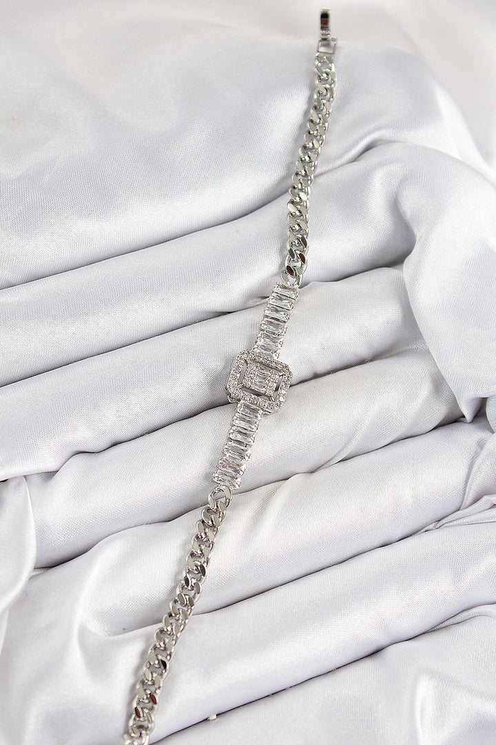 EBJ Rice Zircon Stone Detailed Baguette Model Silver Color Women's Bracelet - Meriden