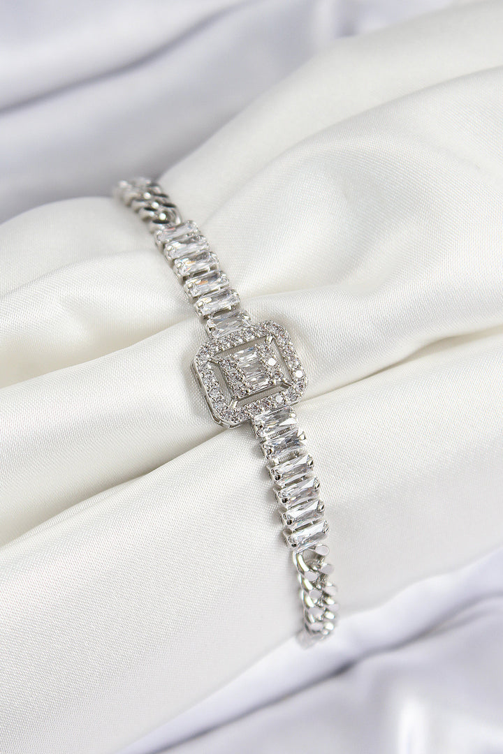 EBJ Rice Zircon Stone Detailed Baguette Model Silver Color Women's Bracelet - Meriden