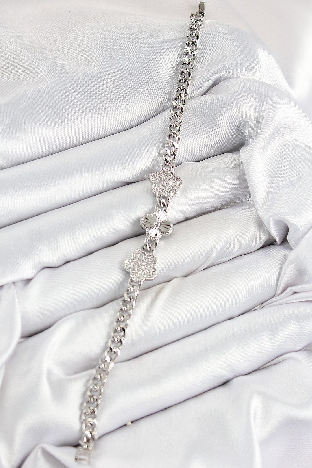 EBJ Rice Zircon Stone Clover Model Silver Color Women's Bracelet - Celle