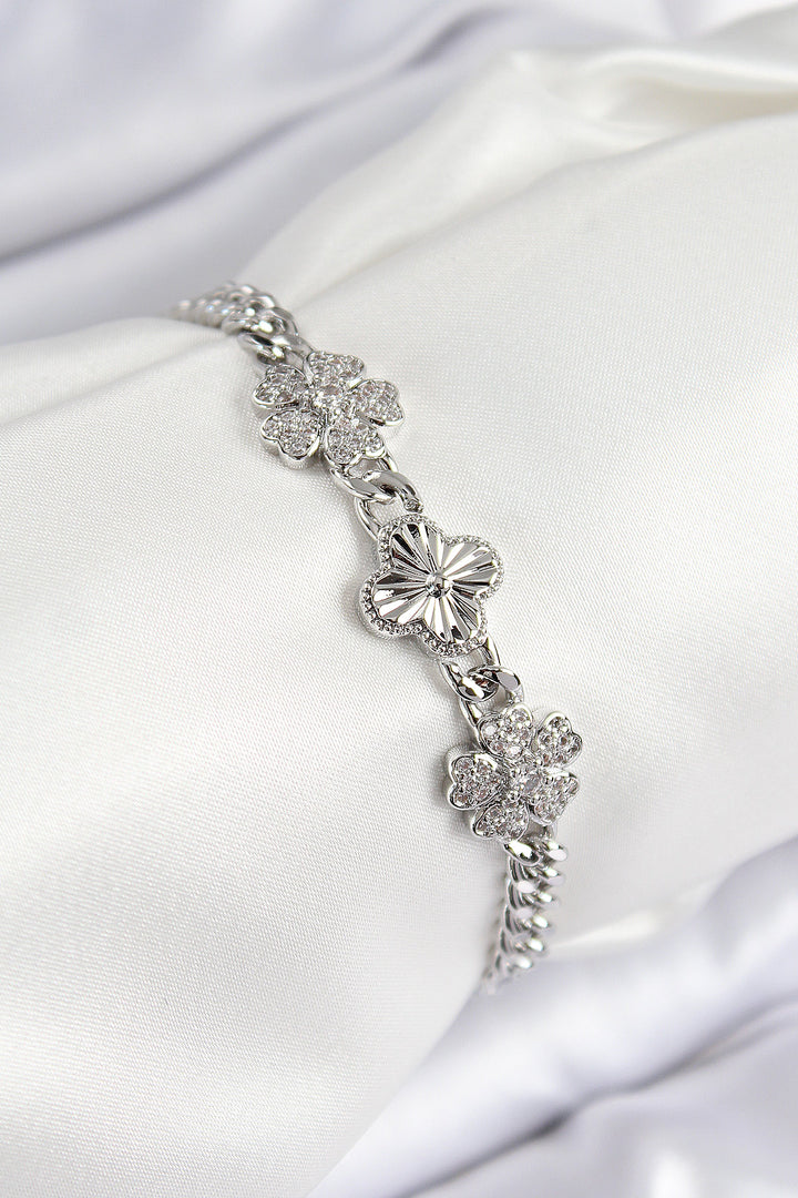 EBJ Rice Zircon Stone Clover Model Silver Color Women's Bracelet - Sevran