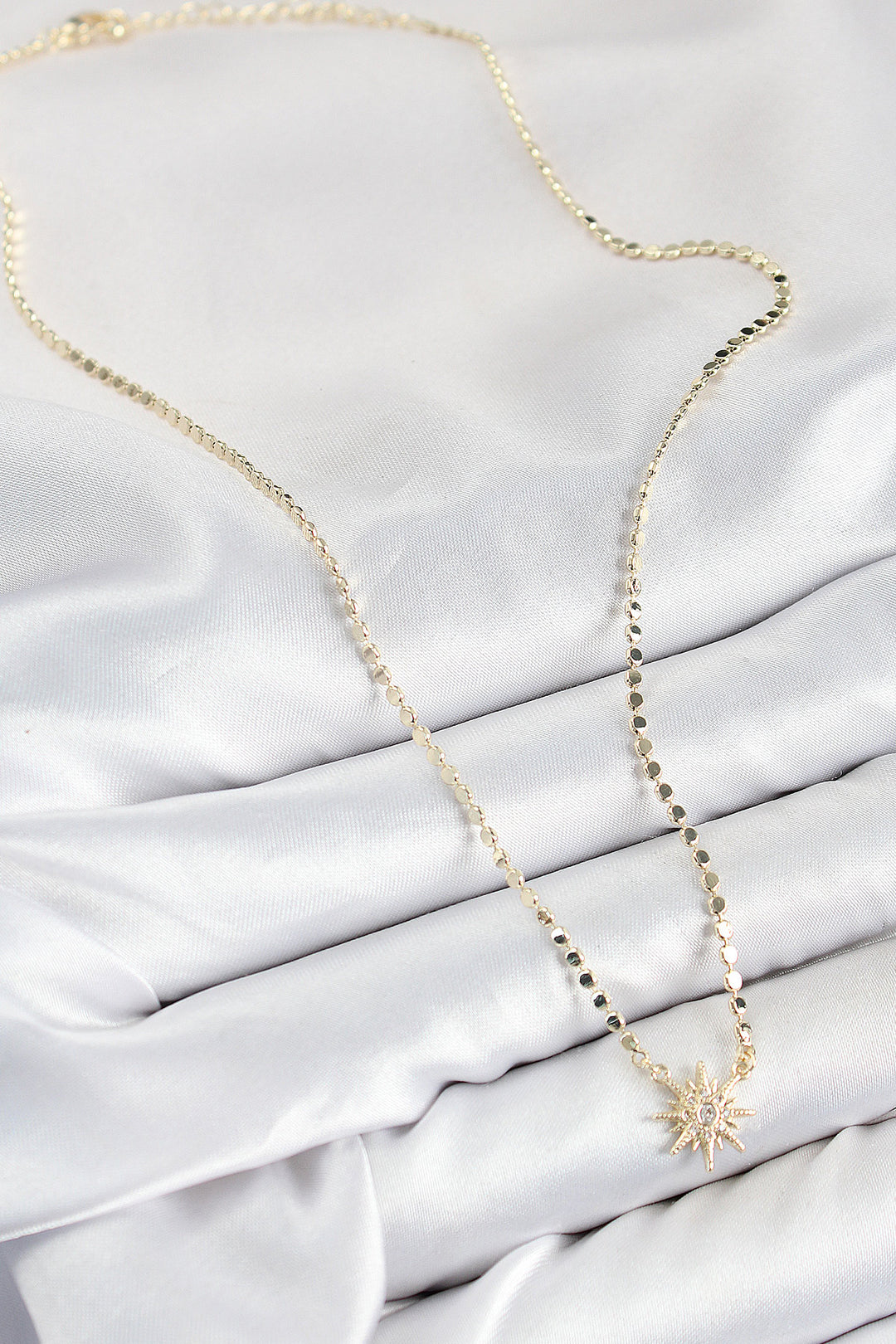 EBJ Rice Zircon Stone Polaris Model Hammered Chain Gold Color Women's Necklace - Cortlandt