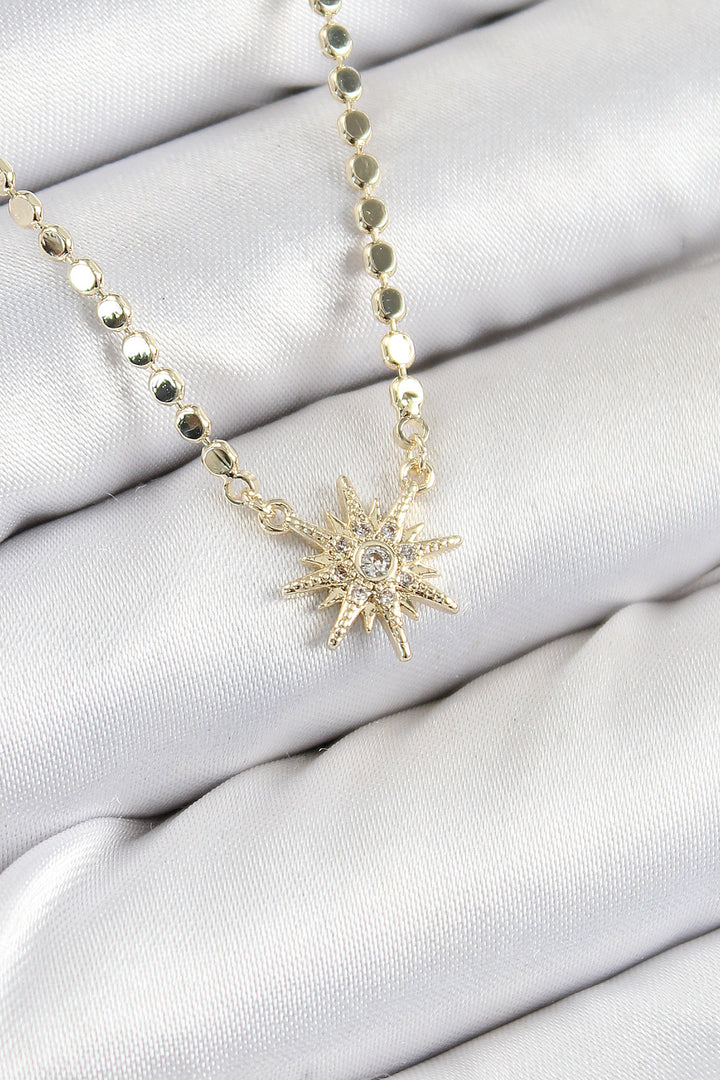 EBJ Rice Zircon Stone Polaris Model Hammered Chain Gold Color Women's Necklace - Cortlandt
