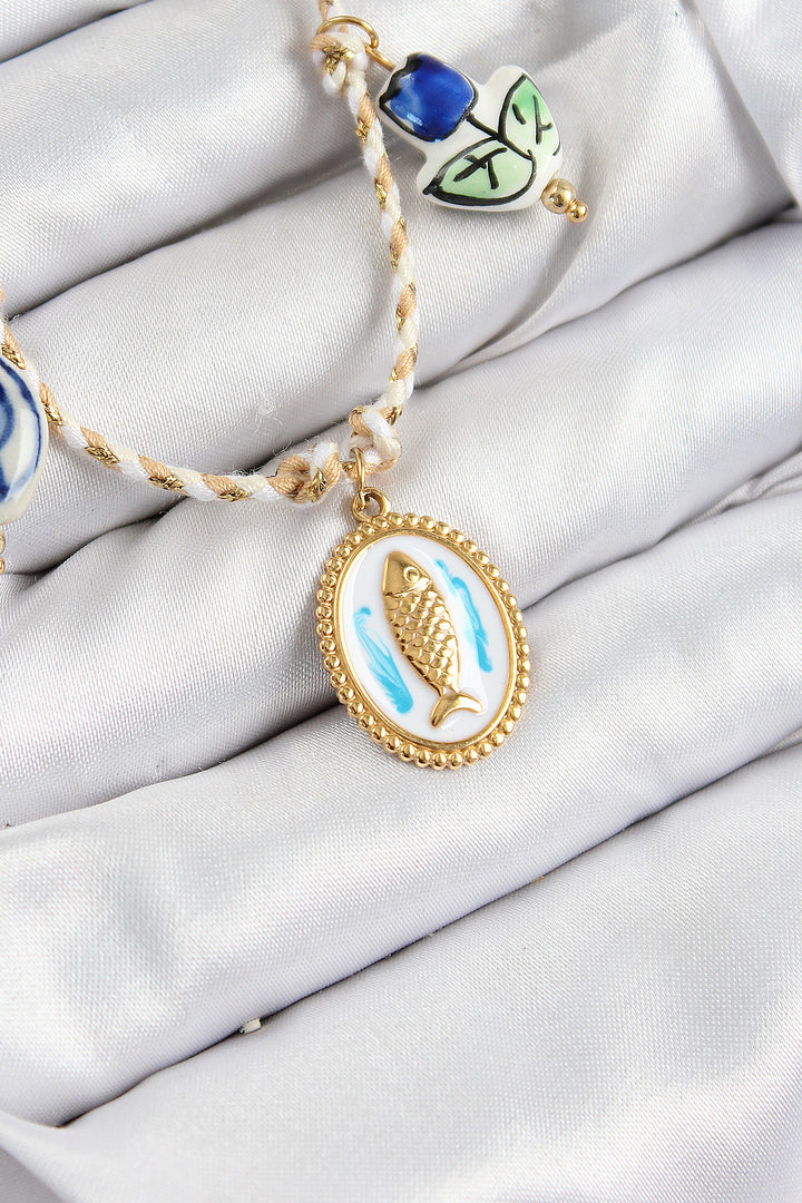 EBJ Fish Pendant Necklace with Ceramic Motif Model Cream String Women's Necklace - Hoogeveen