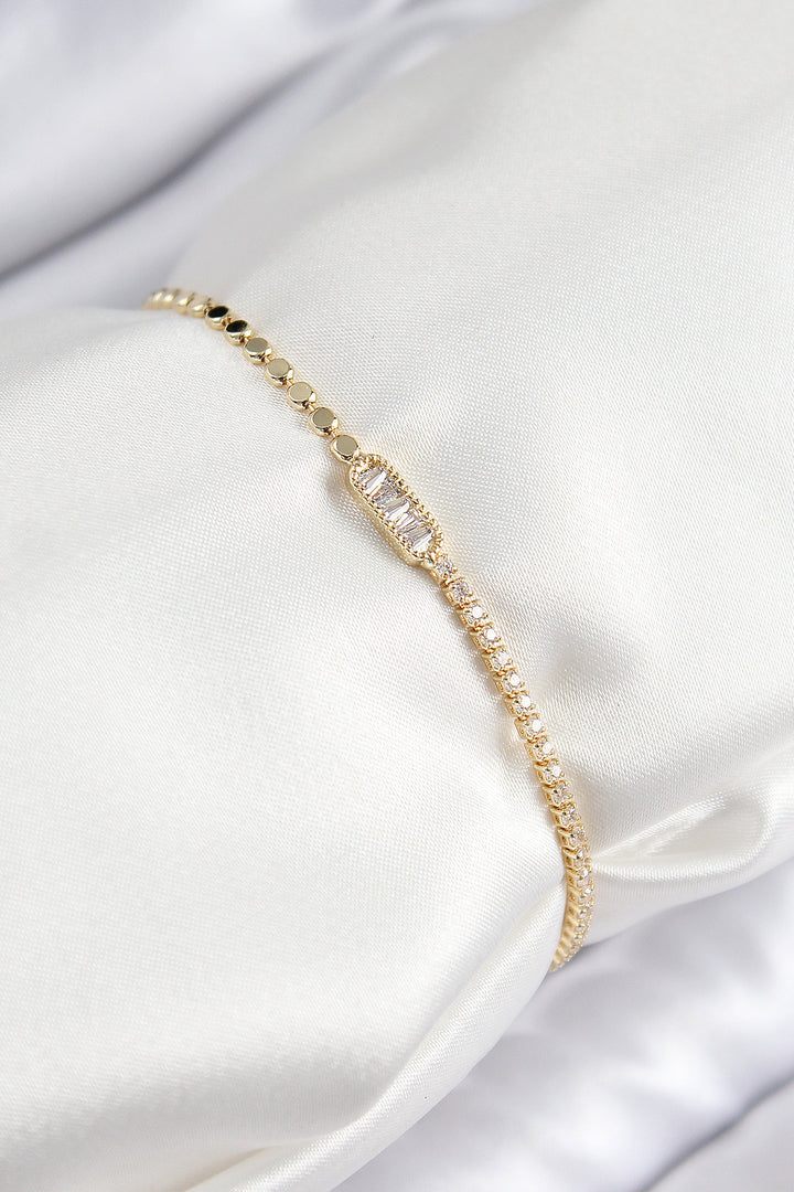 EBJ Rice Zircon Stone Rectangular Model Hammered Chain Gold Color Women's Bracelet - Leamington