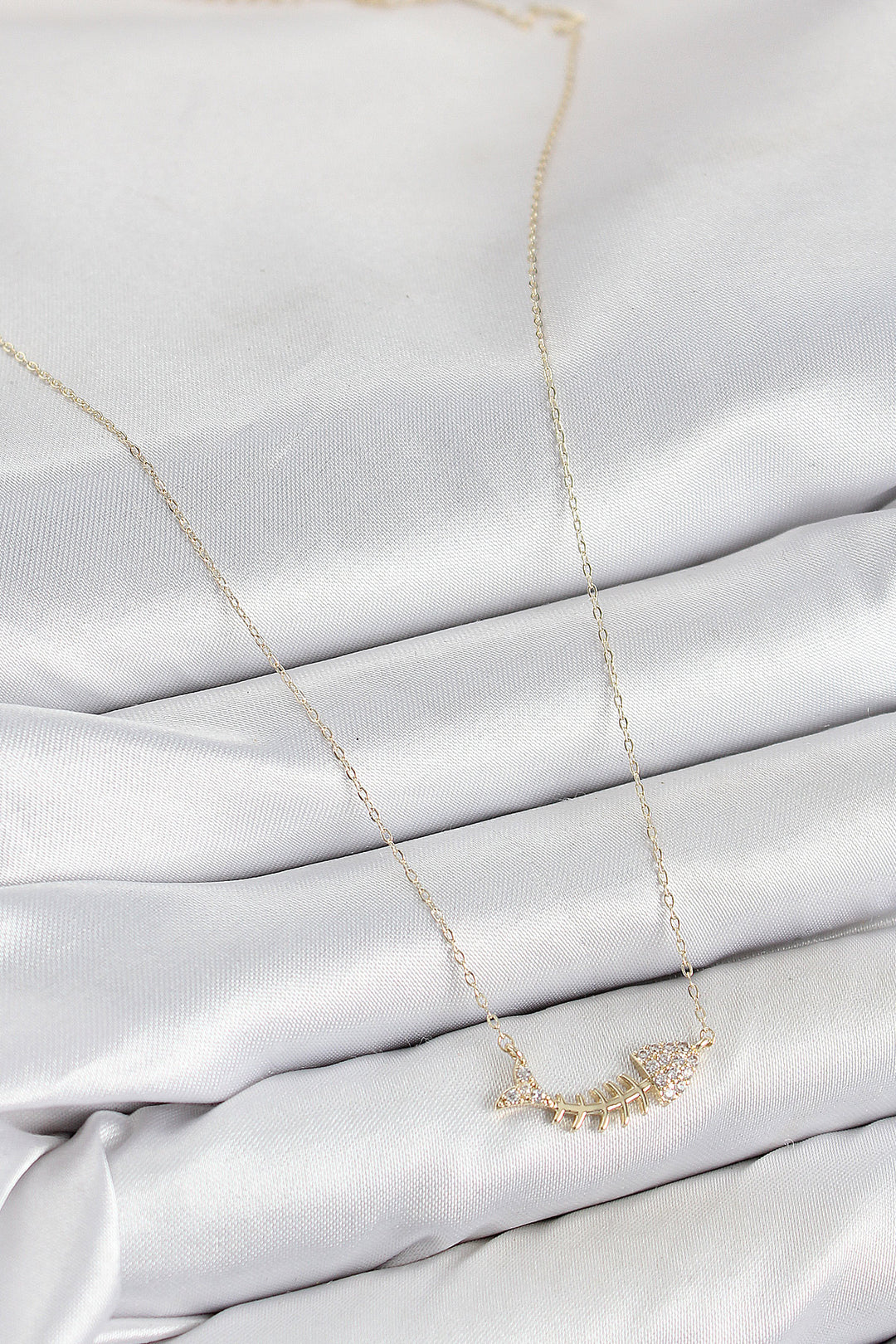EBJ Rice Zircon Stone Fishbone Model Gold Color Women's Necklace - Minot