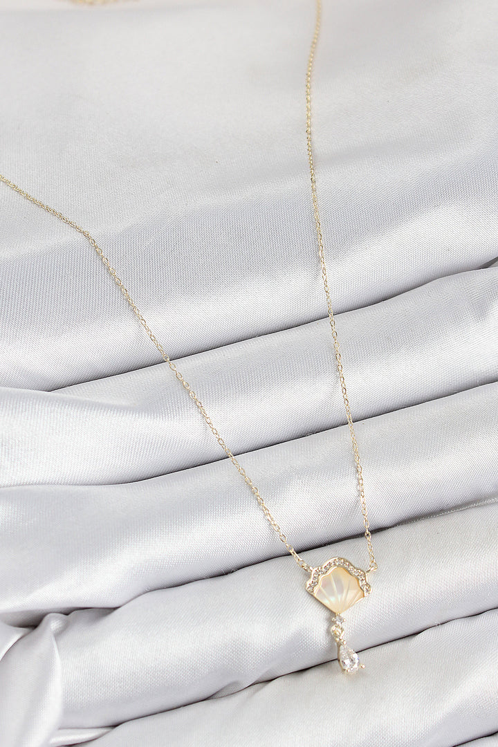 EBJ Rice Zircon Stone Oyster Model Gold Color Women's Necklace - Marco de Canavezes