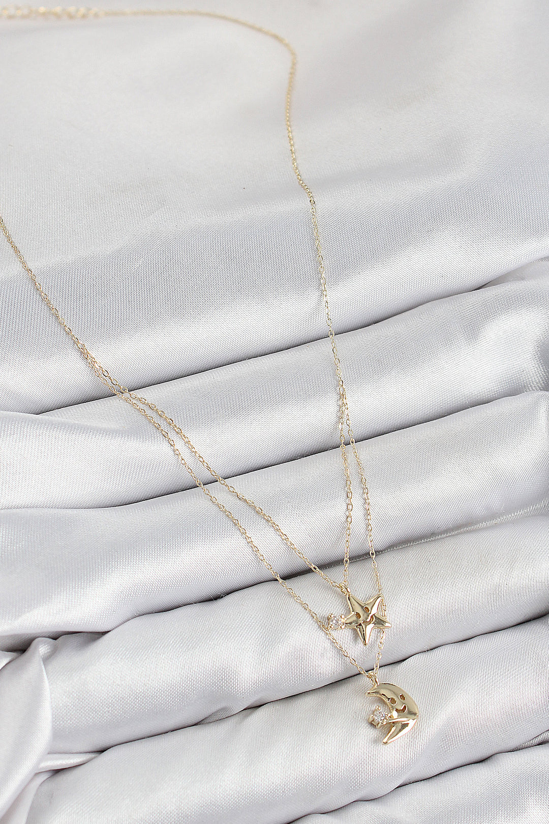 EBJ Rice Zircon Stone Star and Moon Model Gold Color Women's Necklace - Pylaía