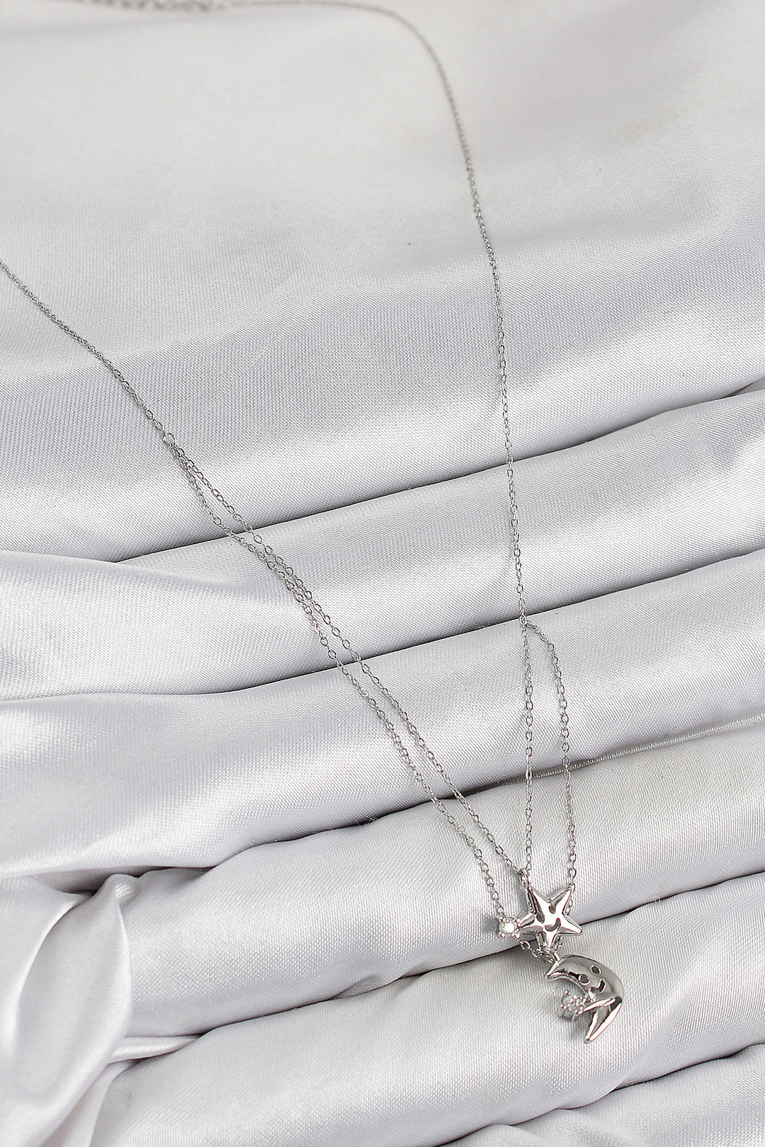 EBJ Silver Color Women's Necklace with Rice Zircon Stone Star and Moon Model - La Mesa