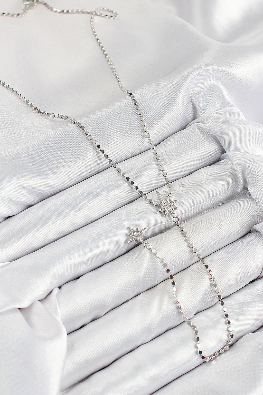 EBJ Rice Zircon Stone Crushed Chain Pole Star Model Silver Color Y Necklace - Poinciana