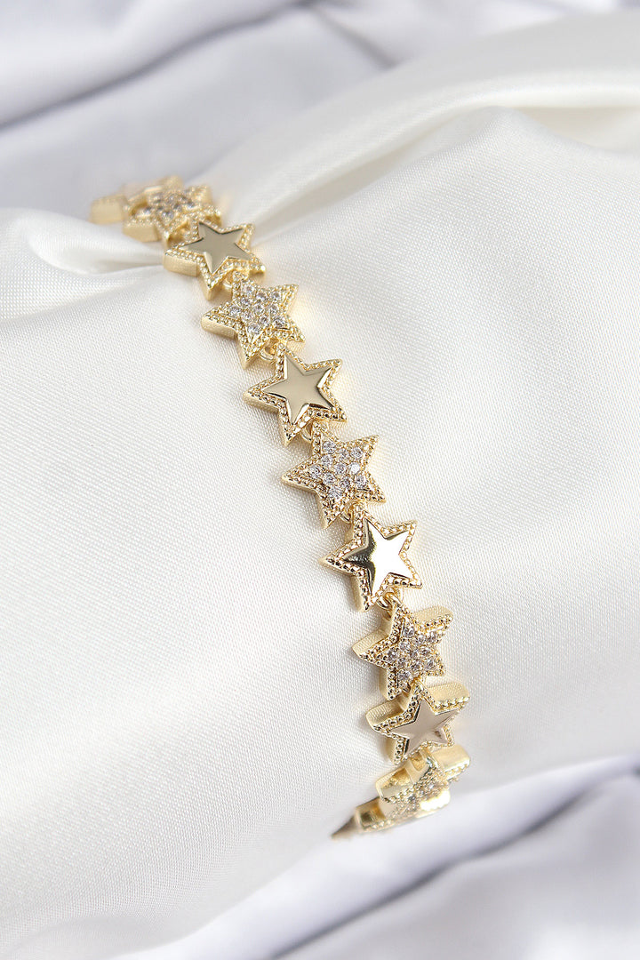 EBJ VIP Gold Color Women's Bracelet with Star Model Rice Zircon Stone - Valle de Santiago