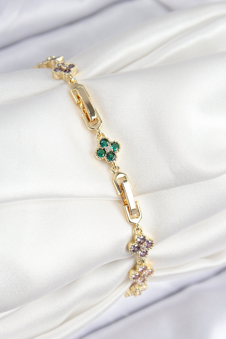 EBJ VIP Gold Color Clover Model Women's Bracelet with Zircon Stone - Mestre