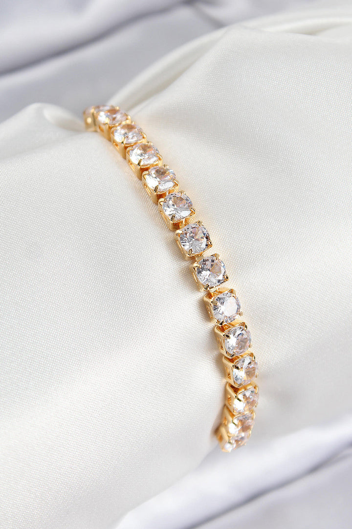 EBJ Rice Zircon Stone Square Model Gold Color Elevator Women's Bracelet - Ellesmere Port