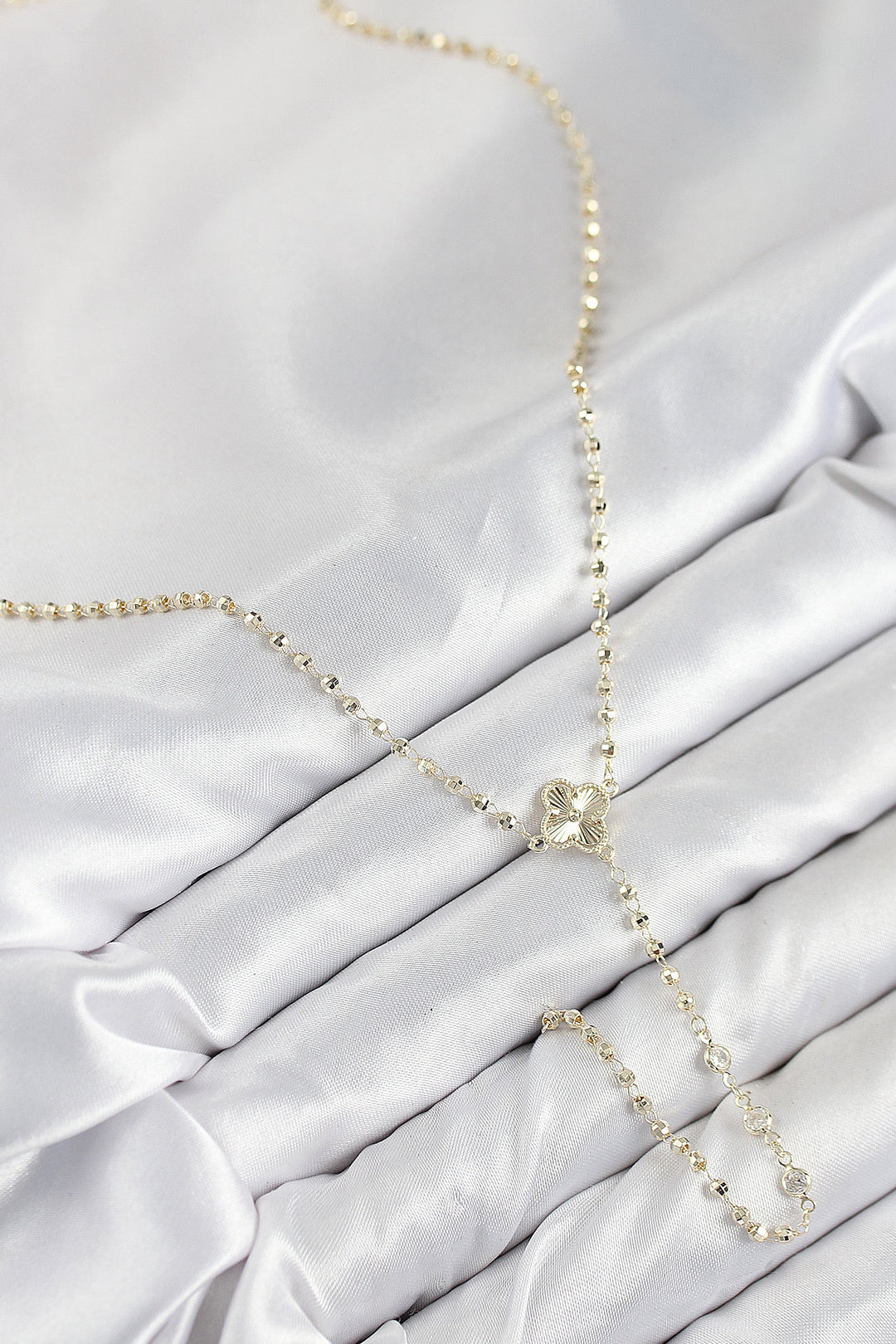 EBJ Rice Zircon Stone Clover Model Gold Color Women's Y Necklace - Hamburg