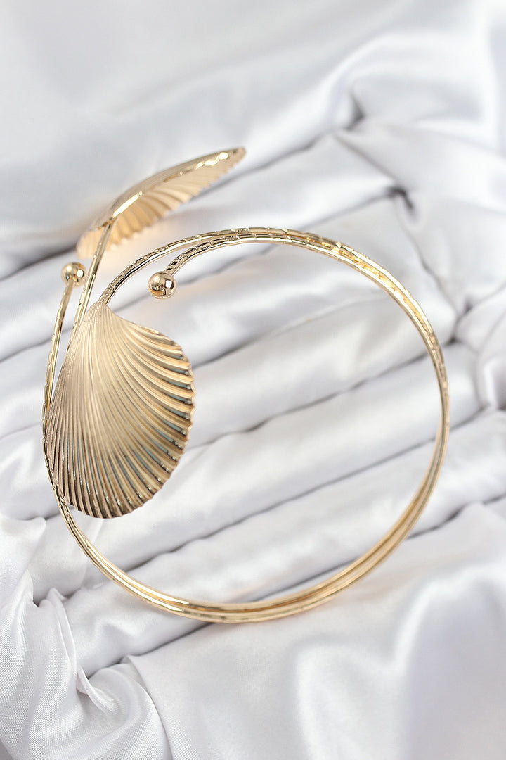 EBJ Rice Oyster Model Gold Color Women's Arm Bracelet - Golden Glades