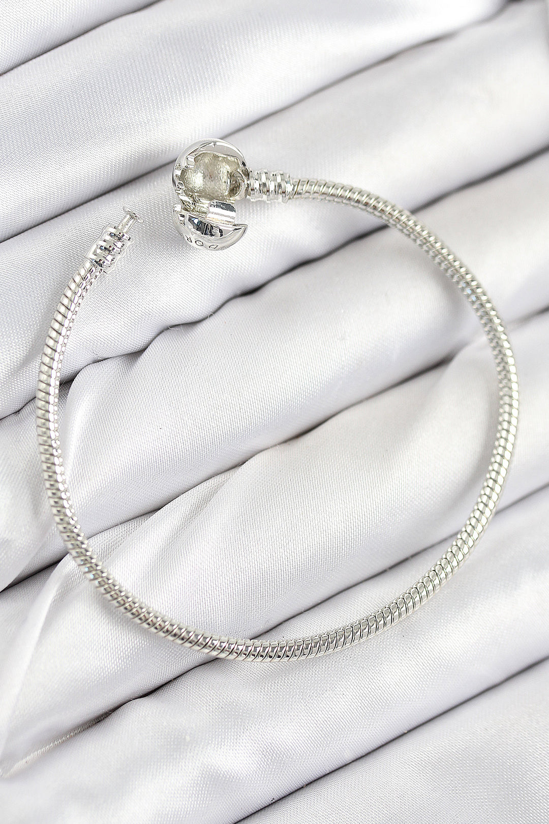 EBJ Rice Charm Bead Model Silver Color Women's Bracelet - Schorndorf