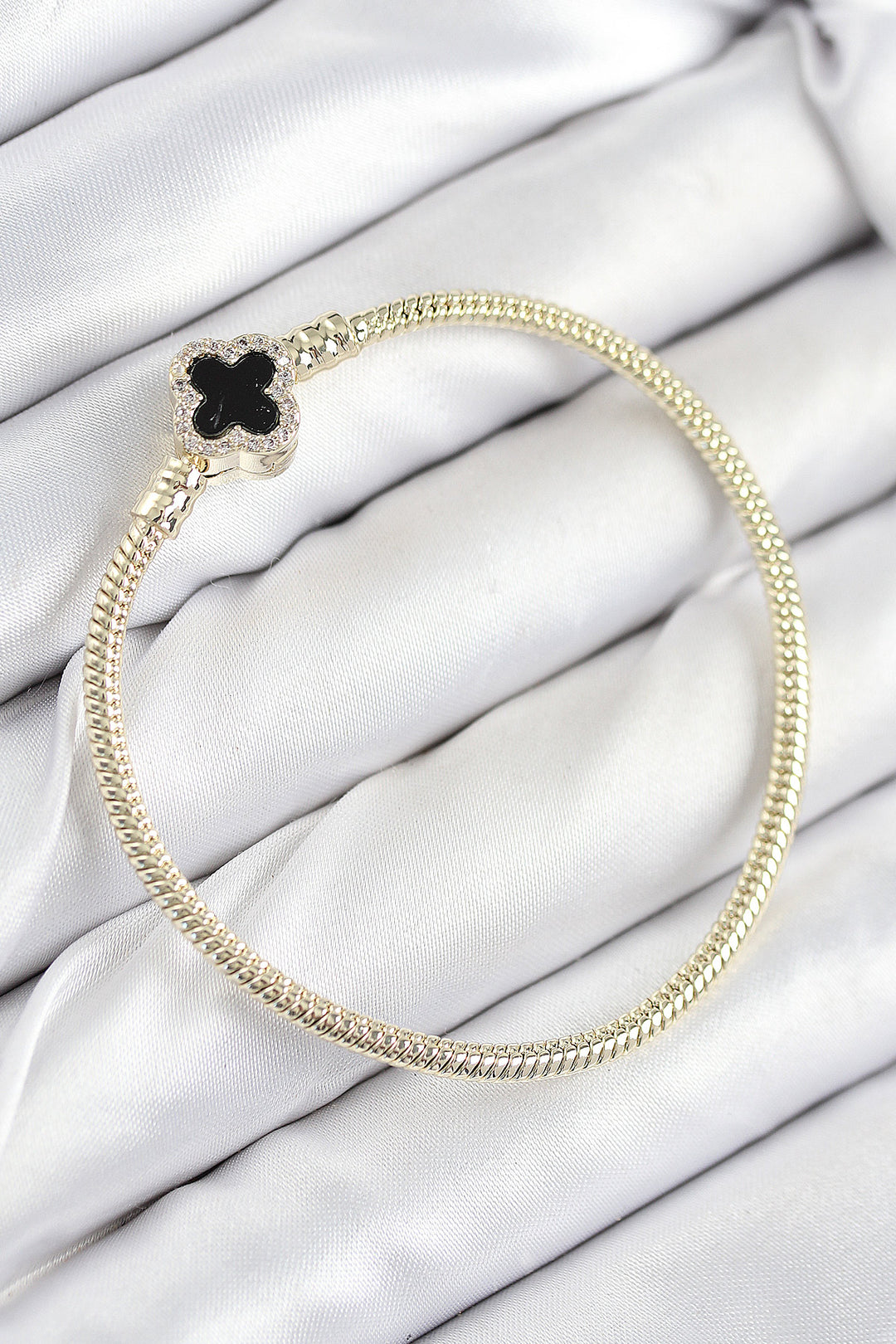 EBJ Rice Charm Clover Model Gold Color Women's Bracelet with Zircon Stone - Shreveport