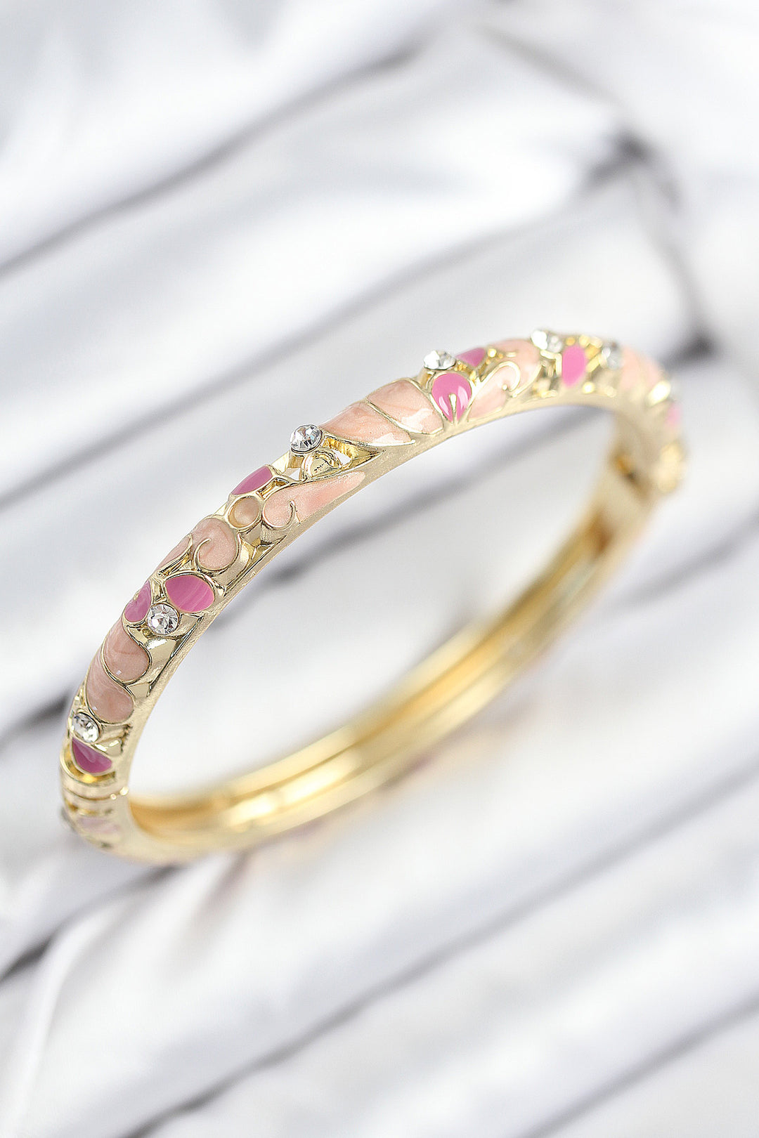 EBJ Gold Women's Bracelet with Pink Flower Motif with Mineli Rice Zircon Stone - Richardson